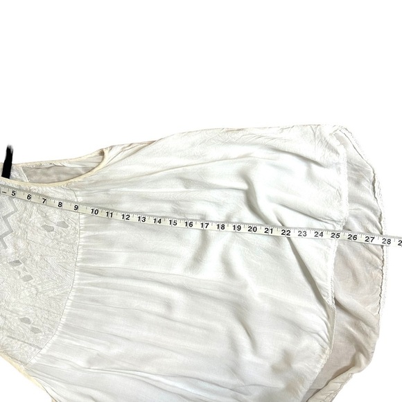 Aritzia Wilfred Eclater Sleeveless Crinkled Blouse - Picture 10 of 10